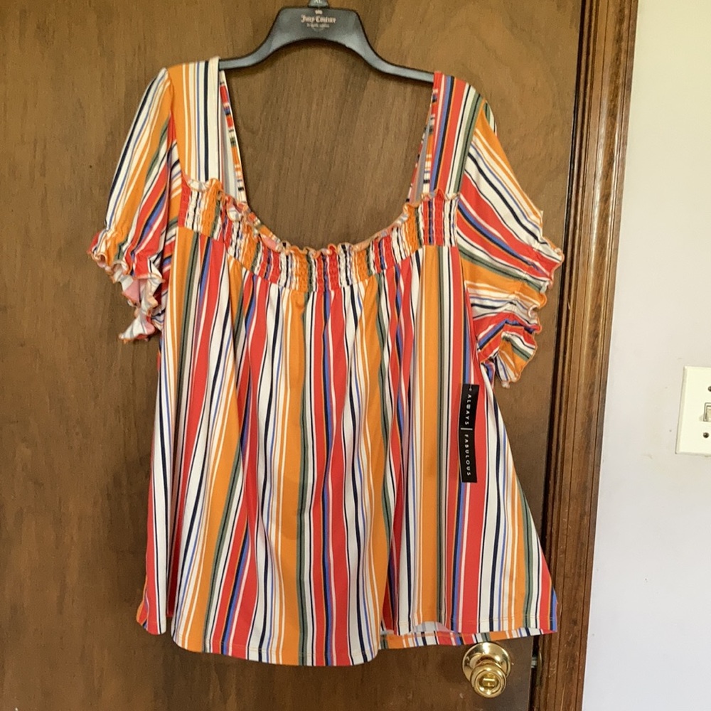 Absolutely Famous striped top smock front neckline detail soft 2X - Picture 9 of 16
